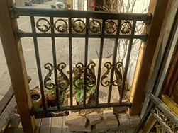别墅铝艺护栏安装案例