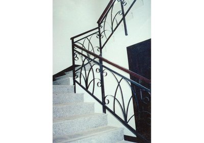 花园路铁艺楼梯安装工程案例